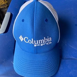 Columbia professional fishing gear/snapback